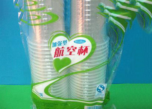 關于塑料杯包裝機未來的發(fā)展趨勢
